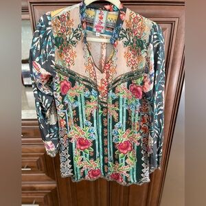 Johnny Was silk top worn once